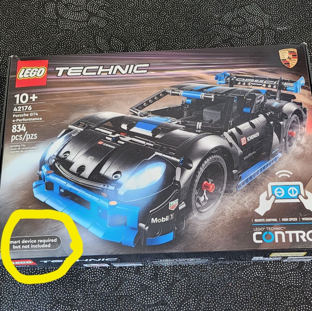 LEGO Technic Porsche 911 GT3 RS REMOTE CONTROLLED BY SMART DEVICE NOT INCLUDED